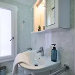 Casa Nel Borgo דירה *