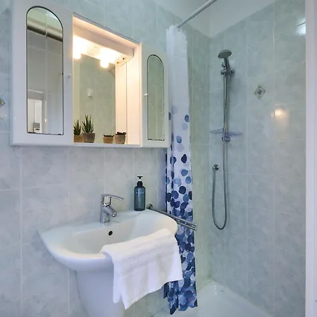 Casa Nel Borgo شقة *